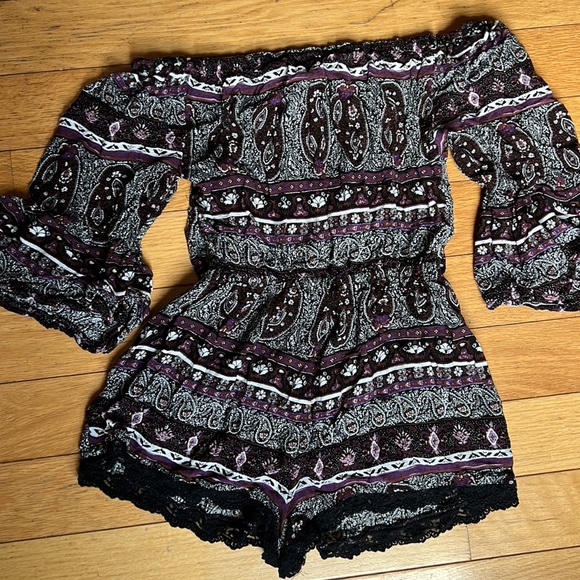 Forever21 romper - Picture 5 of 6